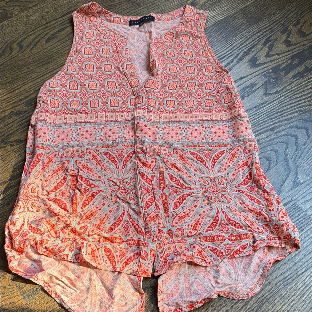 Sanctuary Red Paisley Sleeveless Blouse